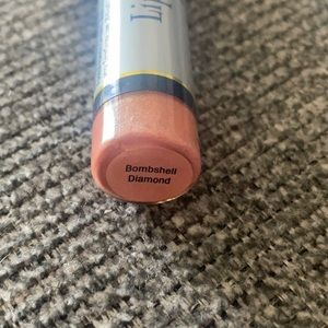 New Bombshell Diamond LipSense